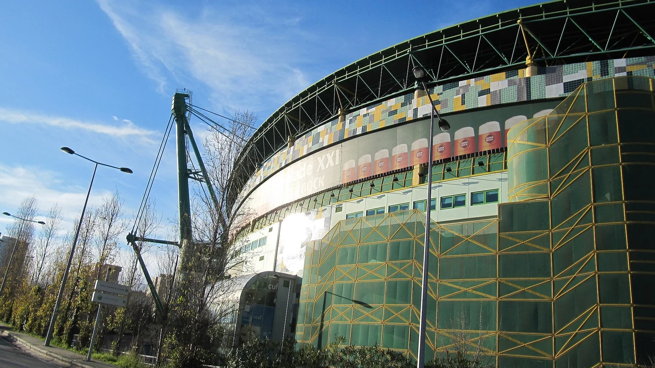 Infraestruturas: o que está a mudar nos relvados e pavilhões